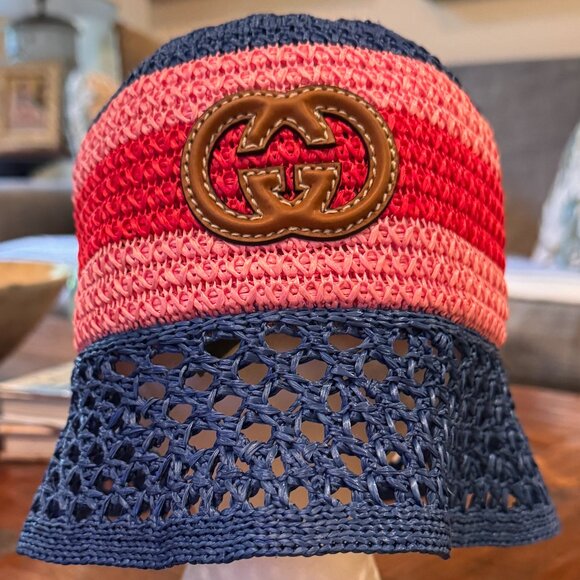 NWT GUCCI Interlocking GG Leather Logo Raffia Effect Bucket Hat - Picture 5 of 7